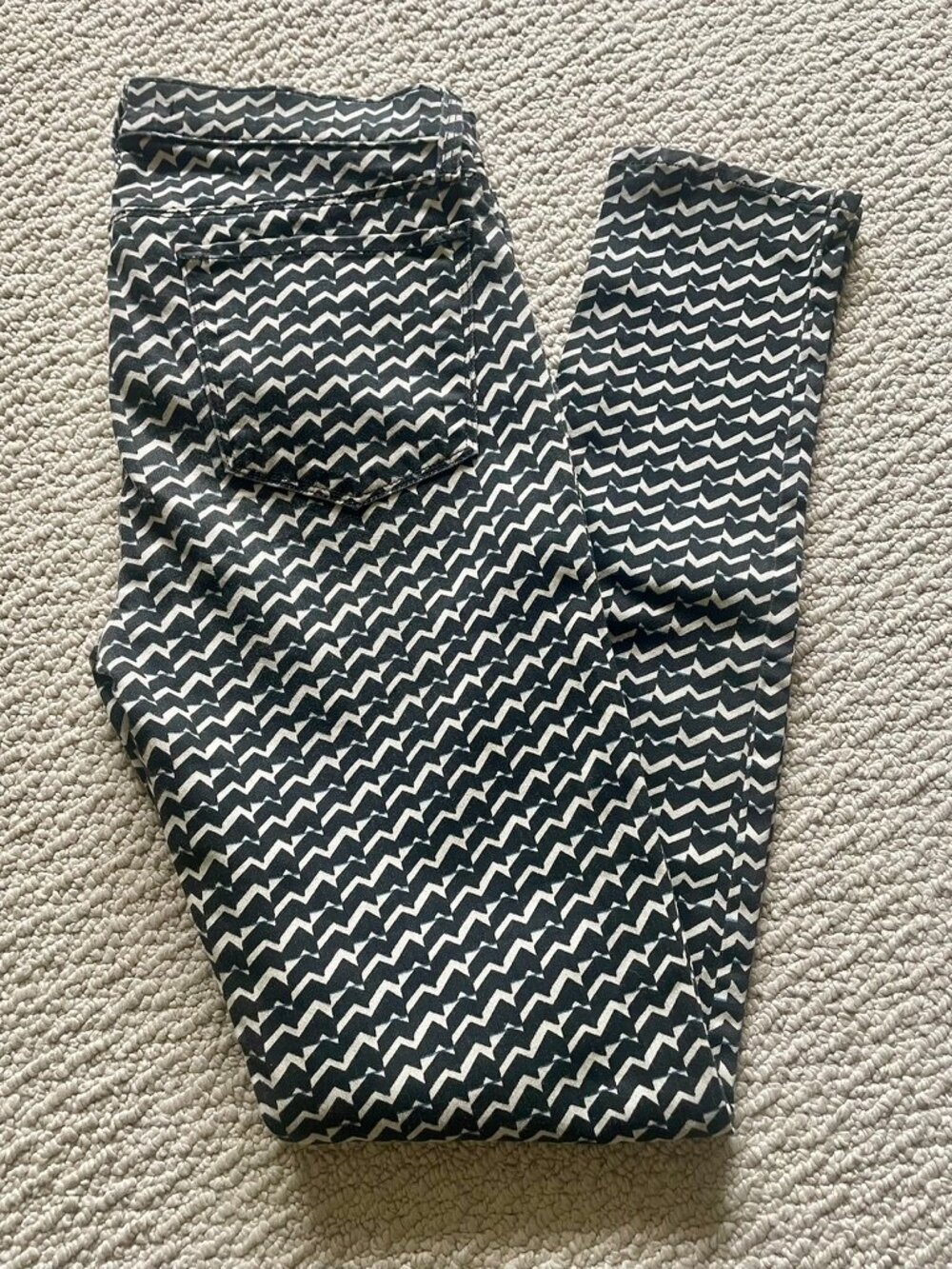 J Brand Super Skinny Jean Berlin Print Size 28